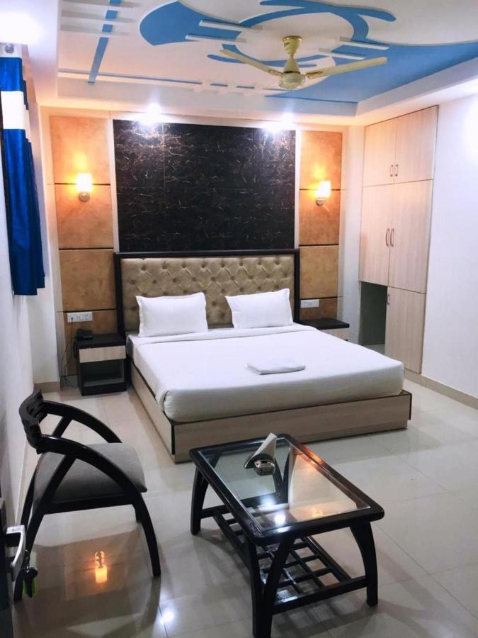 The Magnum Bed & Breakfast New Delhi Exterior foto
