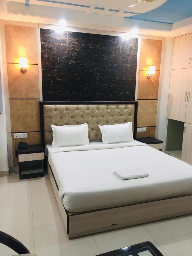 The Magnum Bed & Breakfast New Delhi Exterior foto